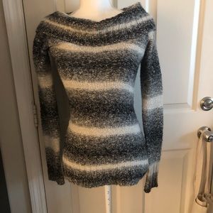 White House Black Market Sweater SZ XS